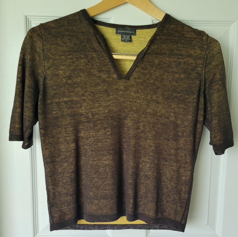 Banana Republic linen v-neck blouse